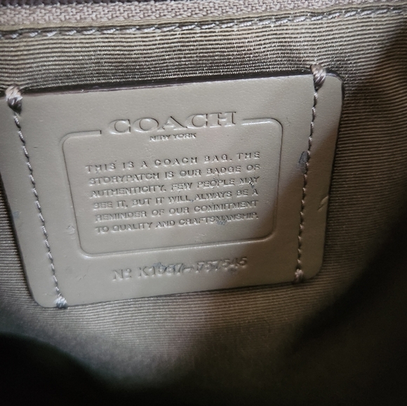 Coach Lexy Shoulder Bag - Picture 6 of 9